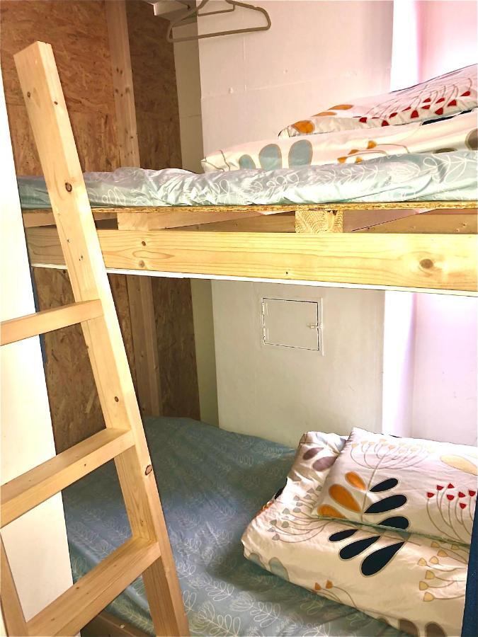 Cloud Sharing Hotel Hakata 1 Guesthouse Dormitory Fukuoka  Extérieur photo